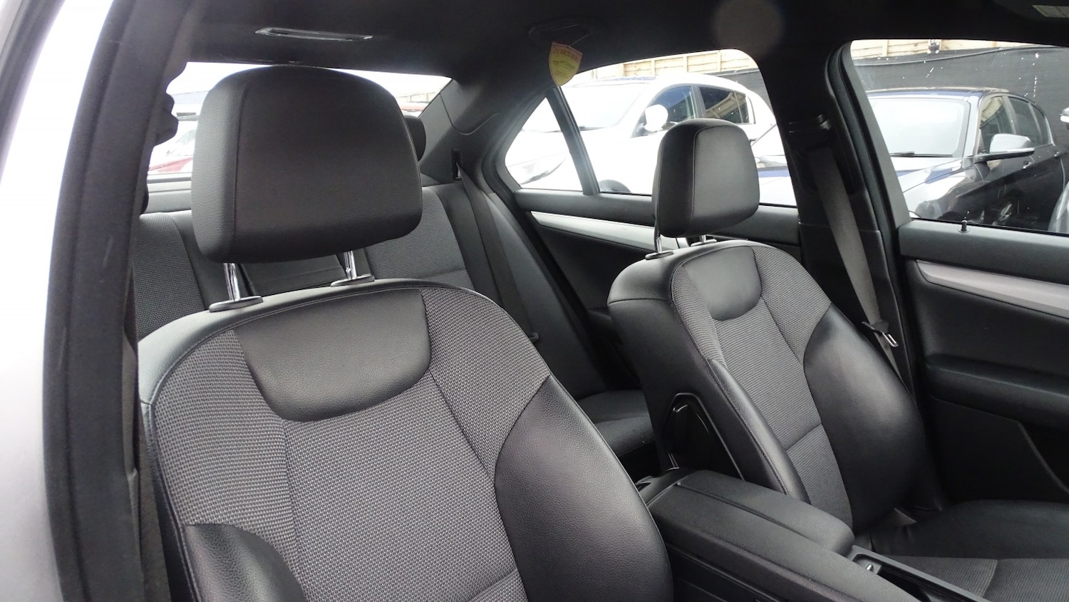 Used Mercedes-Benz C Class 2011 for sale - 78018413: Photo 22