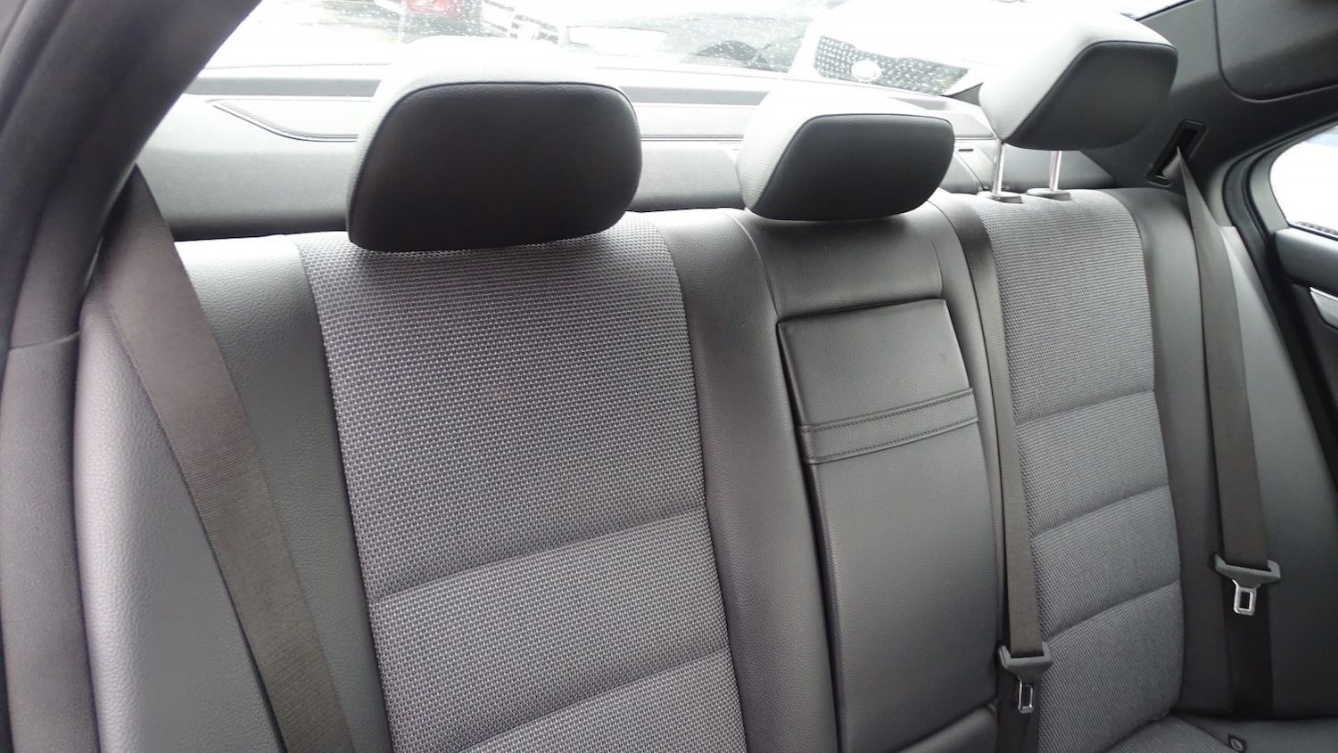 Used Mercedes-Benz C Class 2011 for sale - 78018413: Photo 25