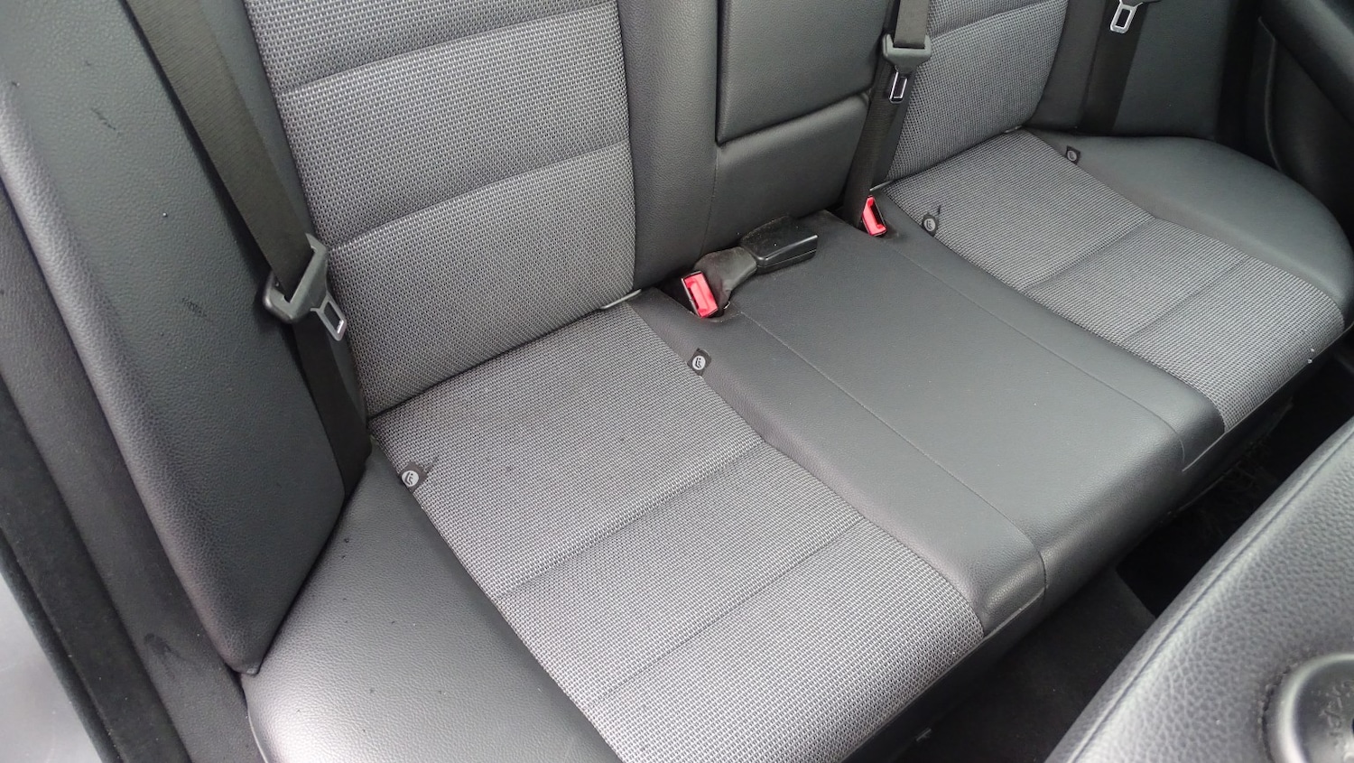 Used Mercedes-Benz C Class 2011 for sale - 78018413: Photo 26