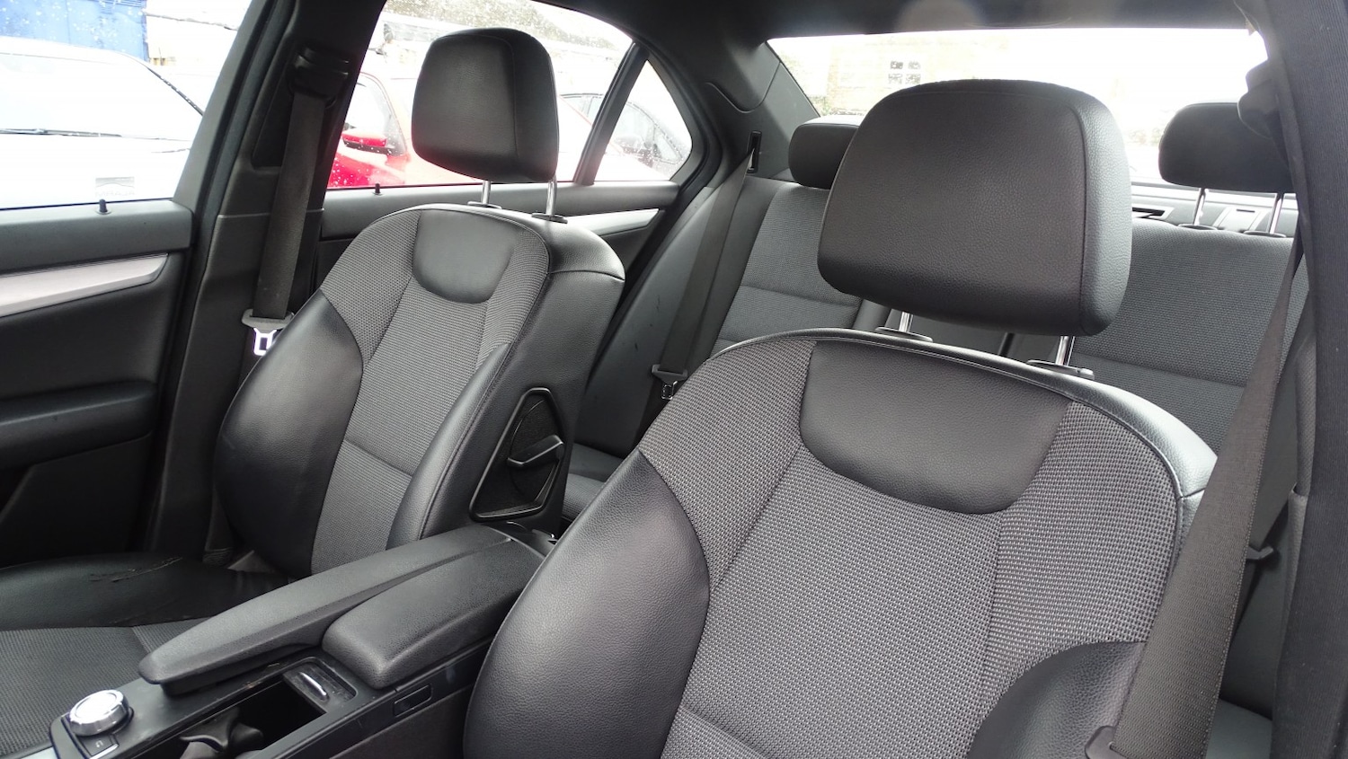 Used Mercedes-Benz C Class 2011 for sale - 78018413: Photo 31