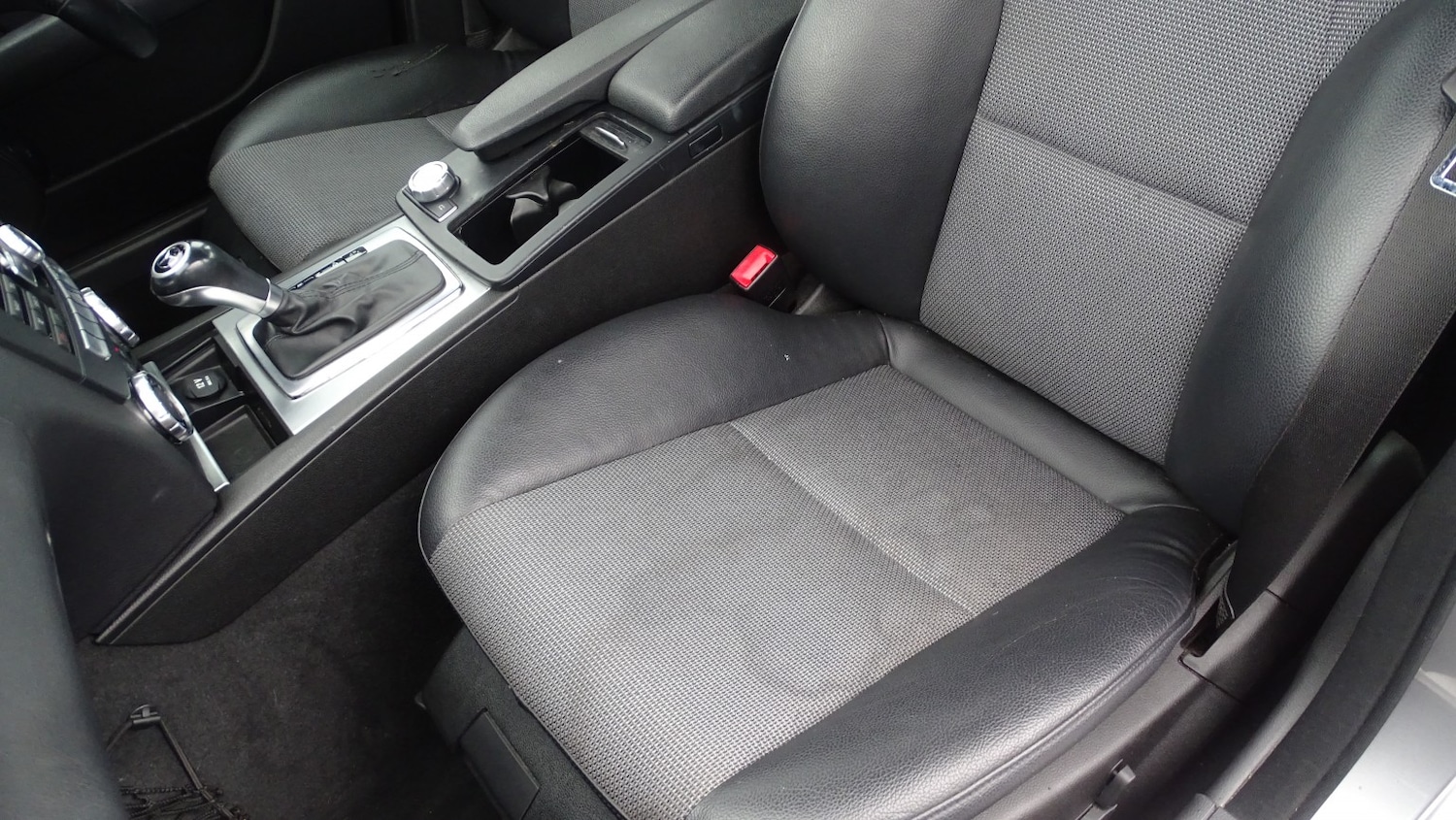 Used Mercedes-Benz C Class 2011 for sale - 78018413: Photo 32