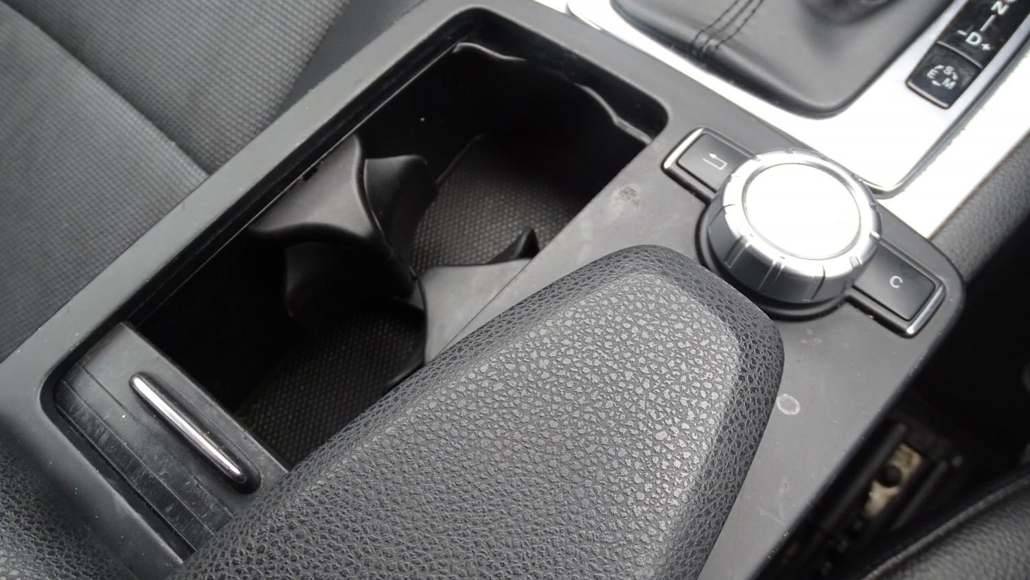 Used Mercedes-Benz C Class 2011 for sale - 78018413: Photo 38