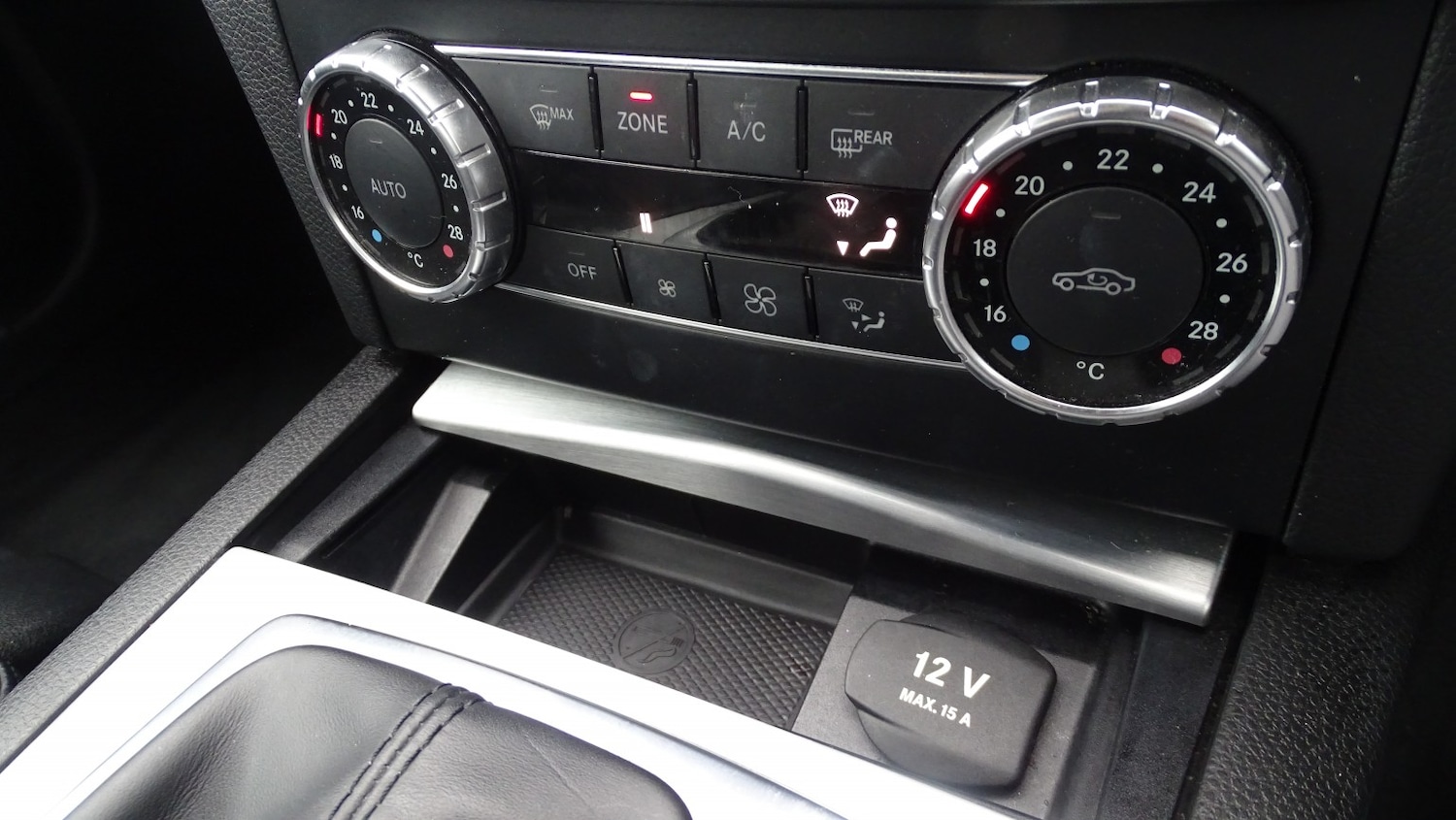 Used Mercedes-Benz C Class 2011 for sale - 78018413: Photo 41