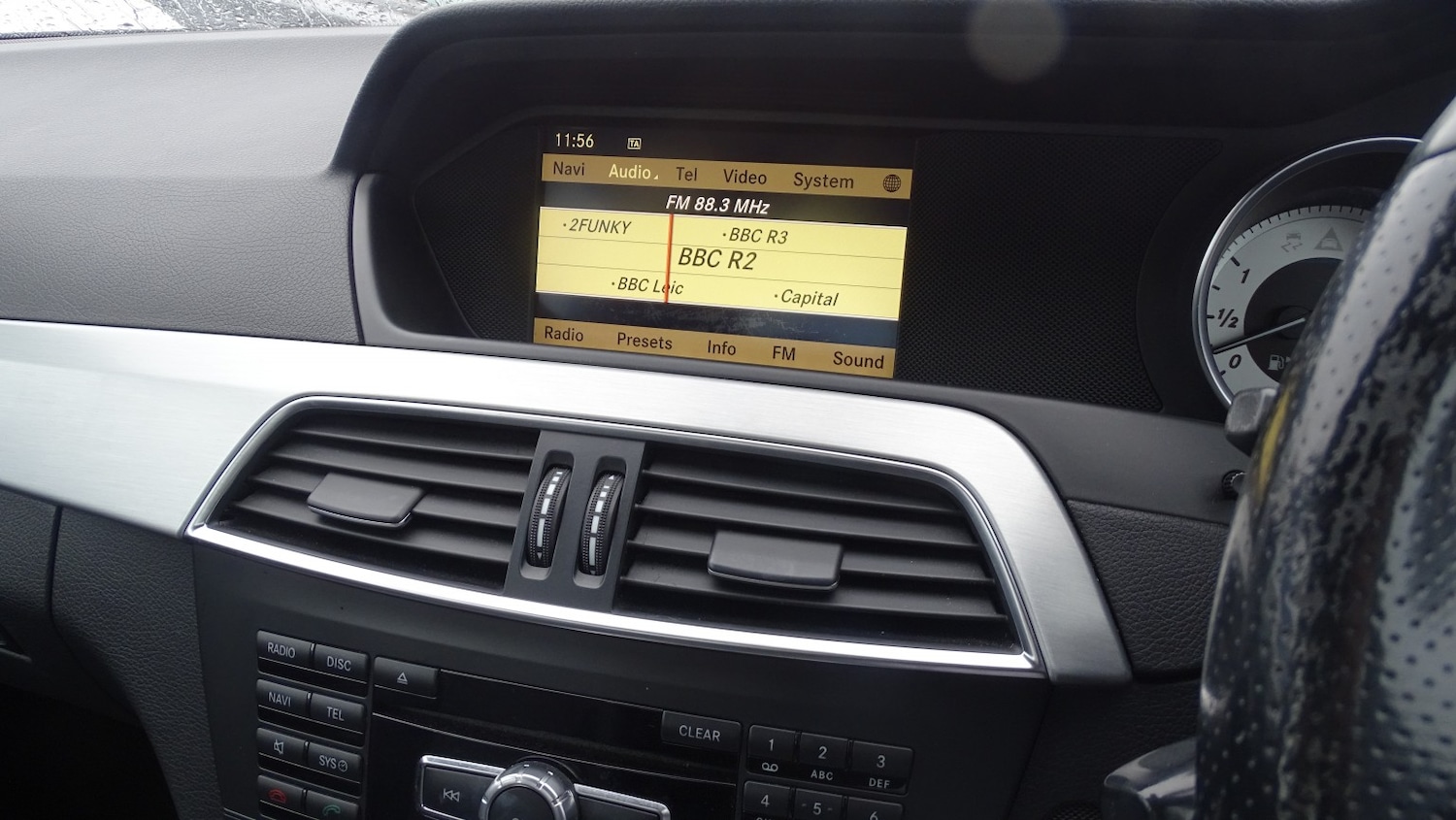 Used Mercedes-Benz C Class 2011 for sale - 78018413: Photo 43