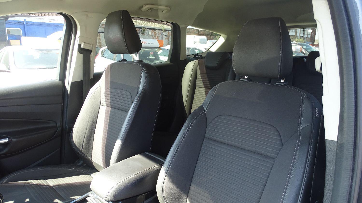 Used Ford Kuga 2017 for sale - 76769167: Photo 33