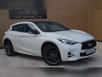 Used Infiniti Q30 2016 for sale - 78584405: Photo