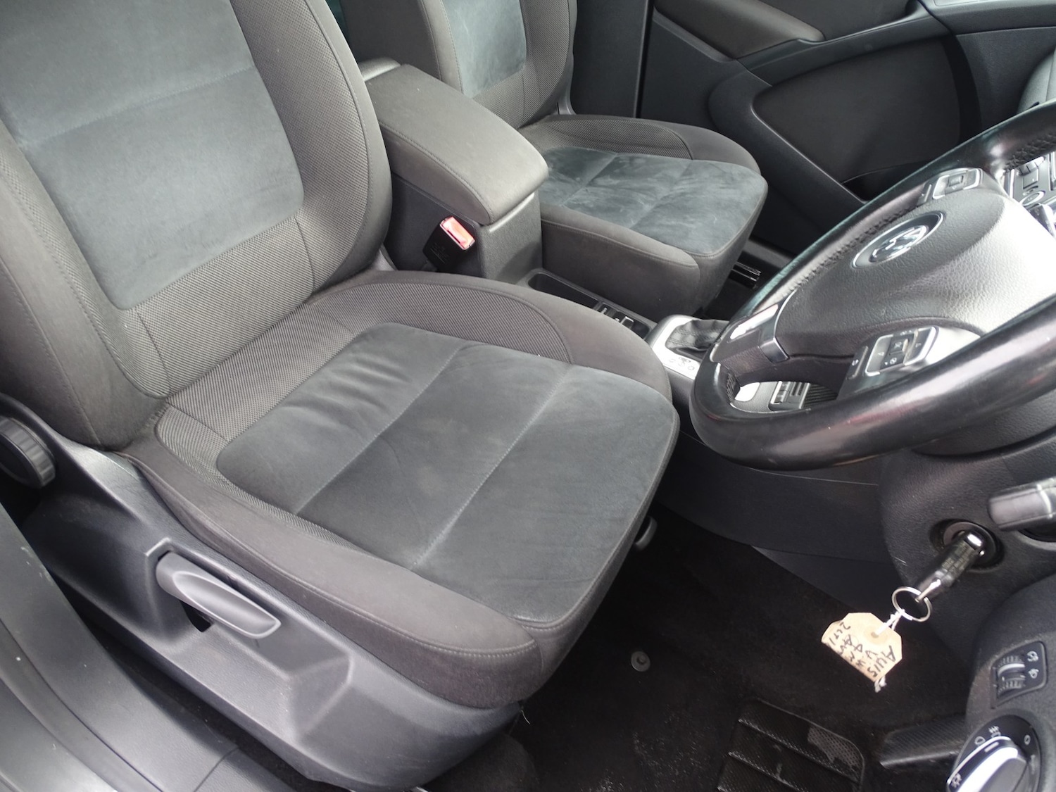 Used Volkswagen Tiguan 2015 for sale - 76358231: Photo 20