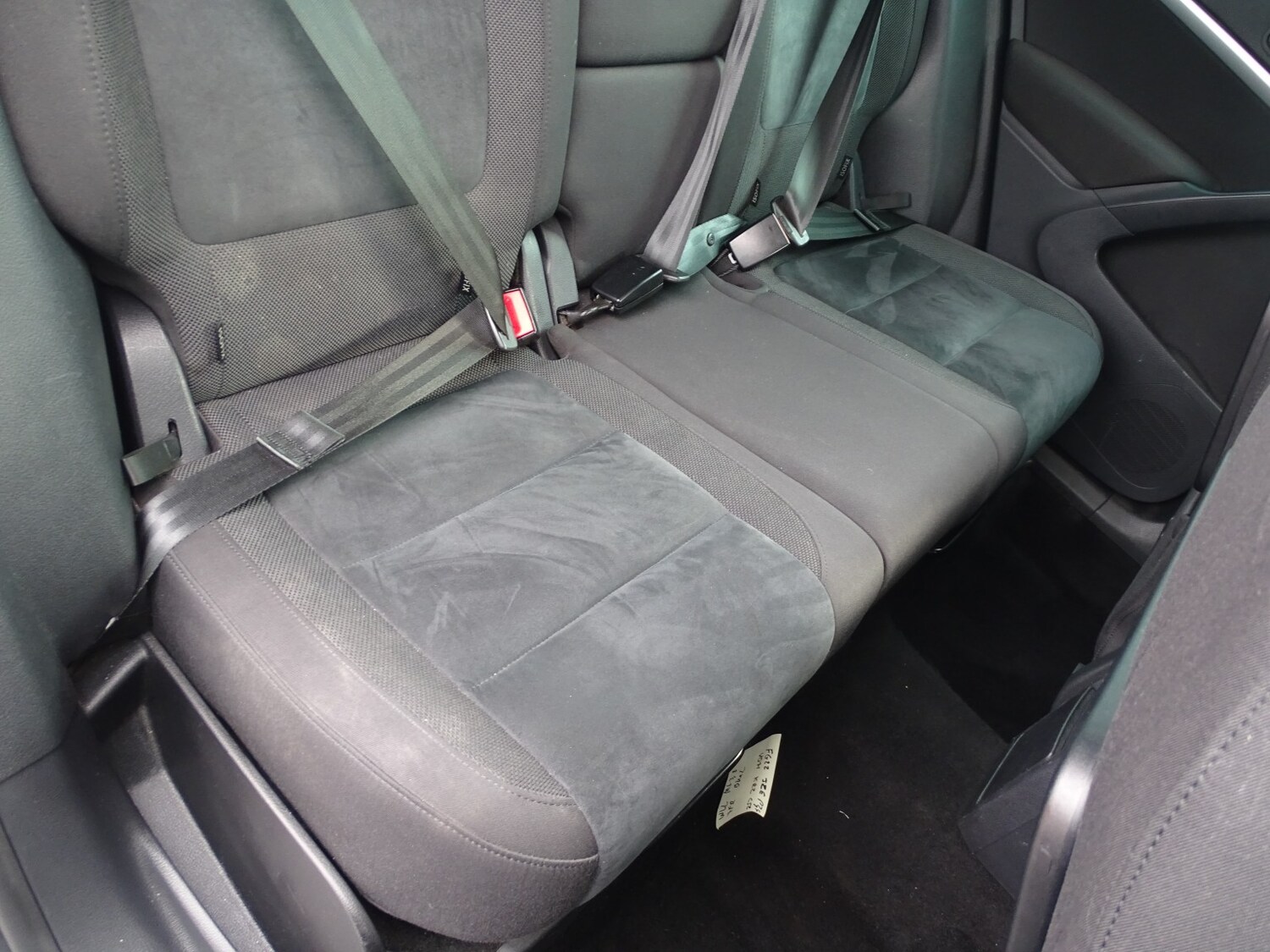 Used Volkswagen Tiguan 2015 for sale - 76358231: Photo 23