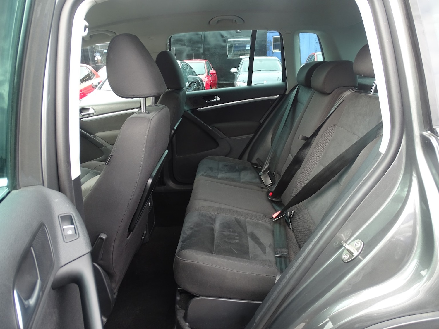 Used Volkswagen Tiguan 2015 for sale - 76358231: Photo 24