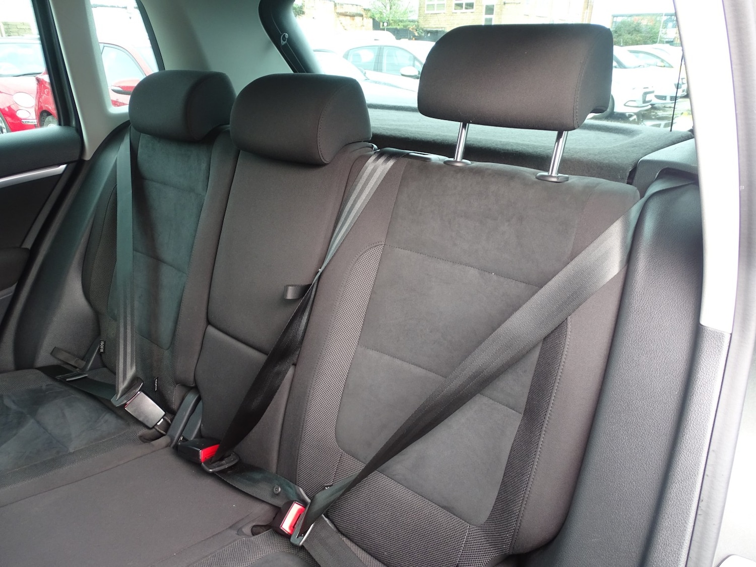 Used Volkswagen Tiguan 2015 for sale - 76358231: Photo 25