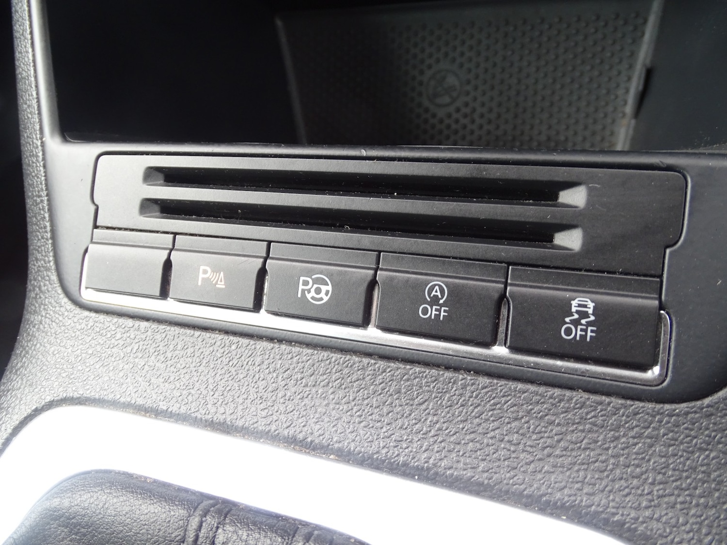 Used Volkswagen Tiguan 2015 for sale - 76358231: Photo 38