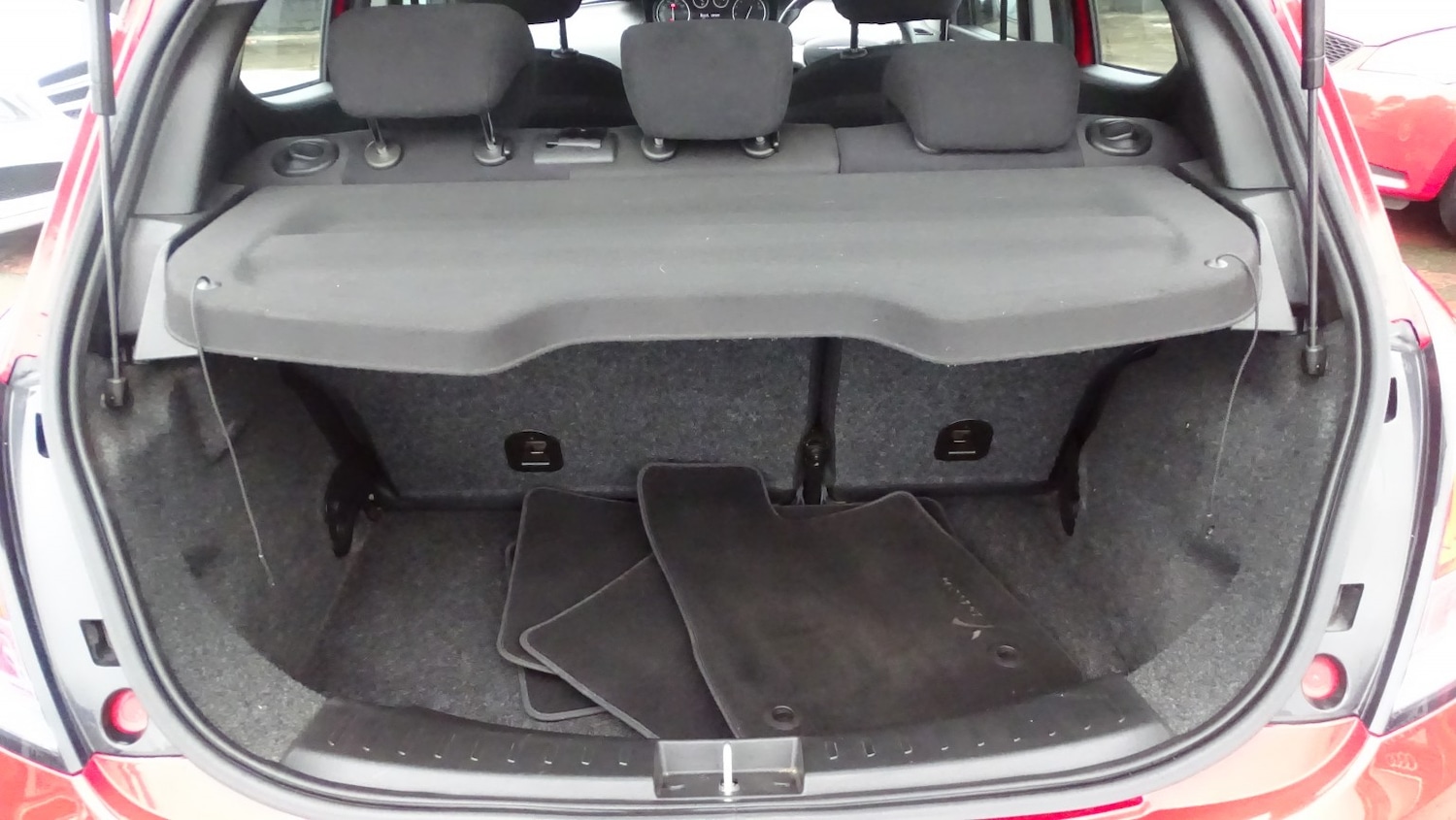 Used Chrysler Ypsilon 2014 for sale - 77535917: Photo 17