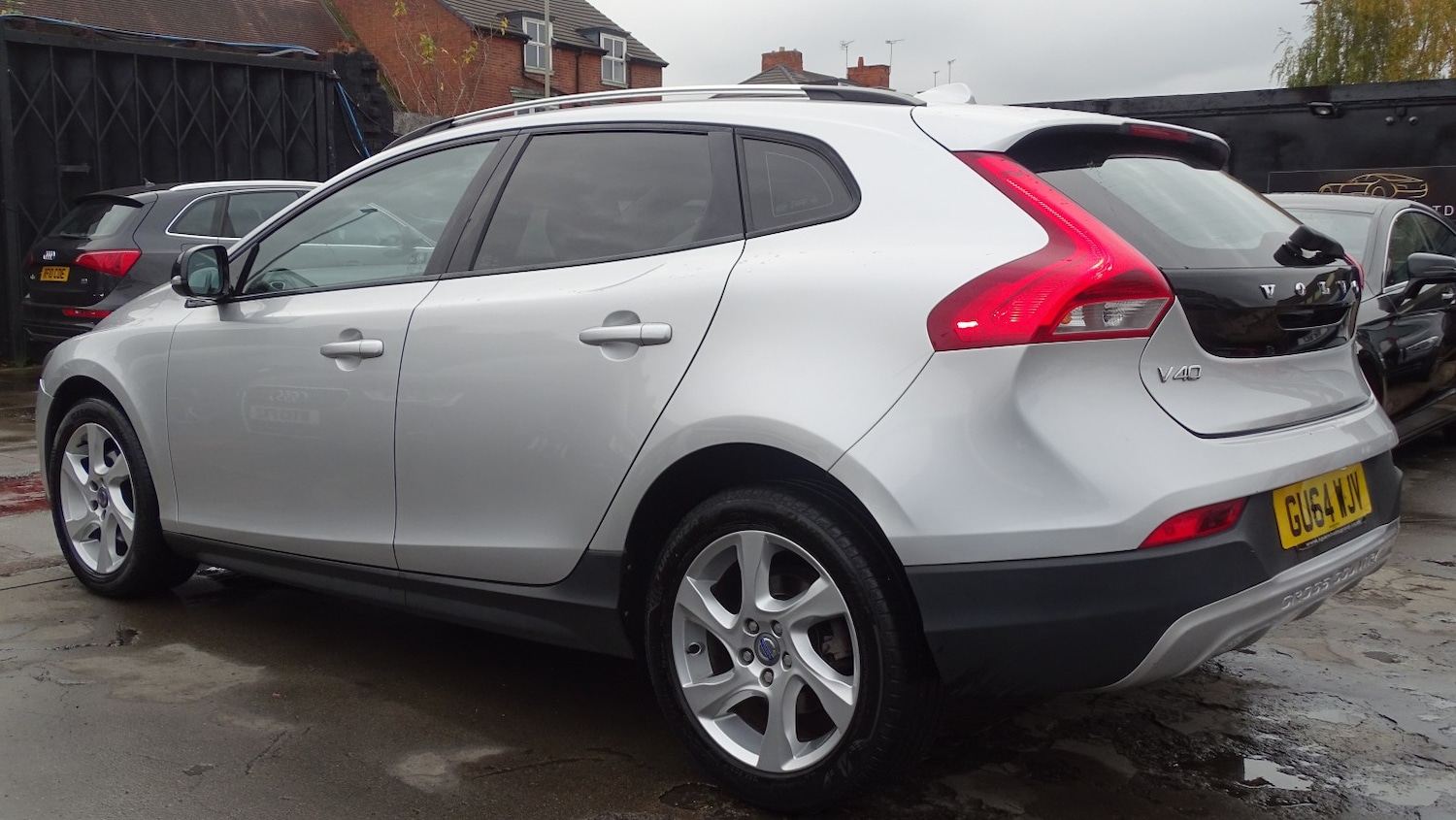 Used Volvo V40 Cross Country 2014 for sale - 76483001: Photo 14