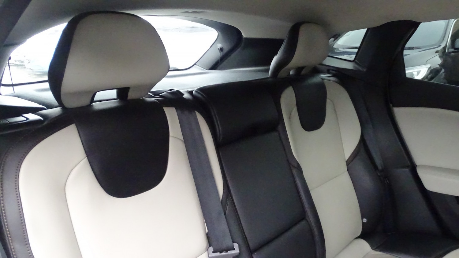 Used Volvo V40 Cross Country 2014 for sale - 76483001: Photo 22