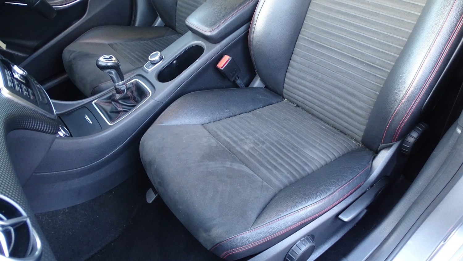 Used Mercedes-Benz A-Class 2014 for sale - 77014836: Photo 29