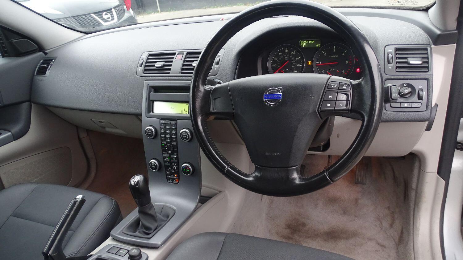 Used Volvo C30 2009 for sale - 76794685: Photo 13