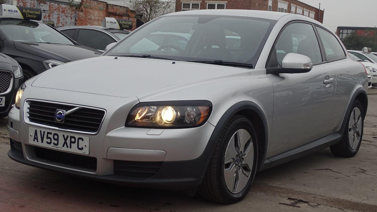 Used Volvo C30 2009 for sale - 76794685: Photo 4