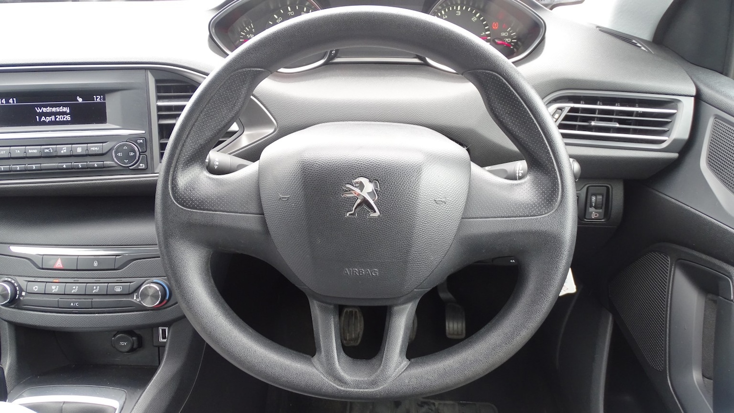 Used Peugeot 308 2017 for sale - 78098256: Photo 20