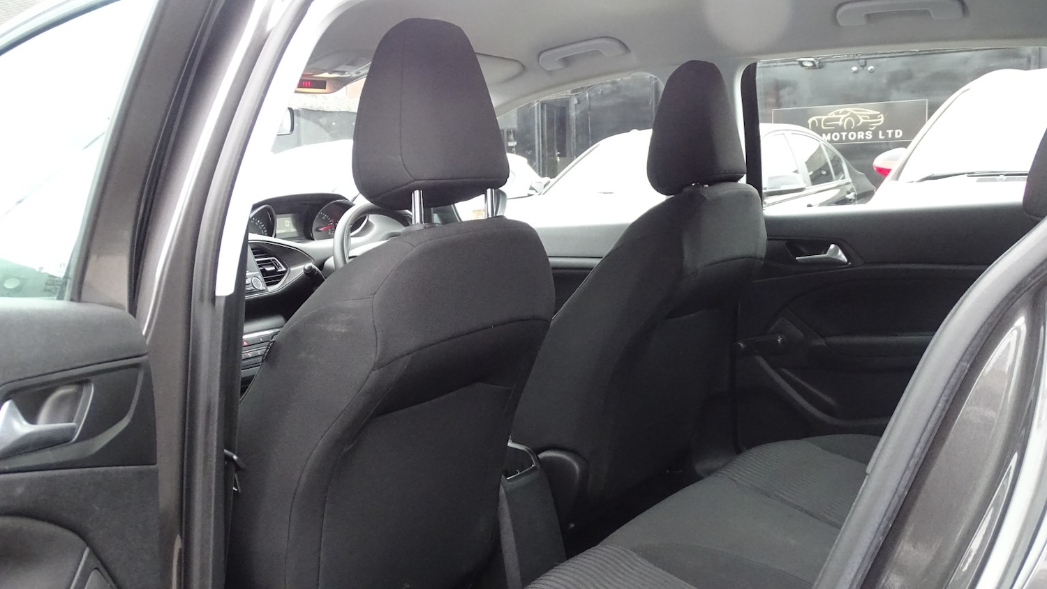 Used Peugeot 308 2017 for sale - 78098256: Photo 27