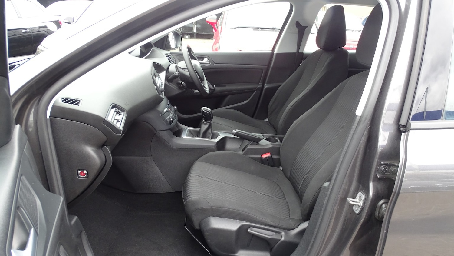 Used Peugeot 308 2017 for sale - 78098256: Photo 30