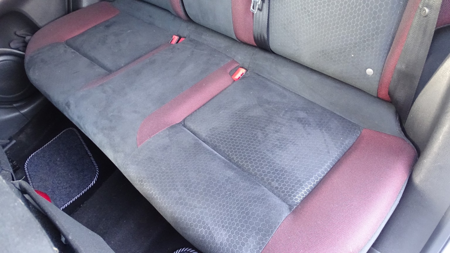 Used Nissan Juke 2012 for sale - 77668491: Photo 28