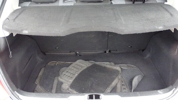 Used Peugeot 207 2011 for sale - 75349373: Photo 14
