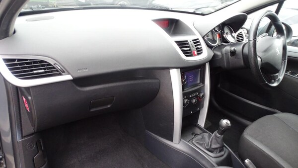 Used Peugeot 207 2011 for sale - 75349373: Photo 26