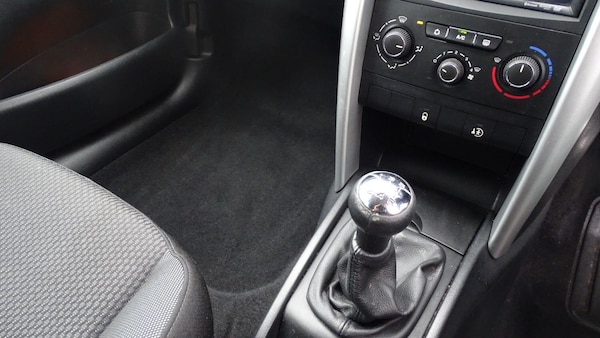 Used Peugeot 207 2011 for sale - 75349373: Photo 31