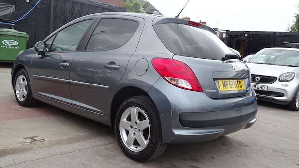 Used Peugeot 207 2011 for sale - 75349373: Photo 9