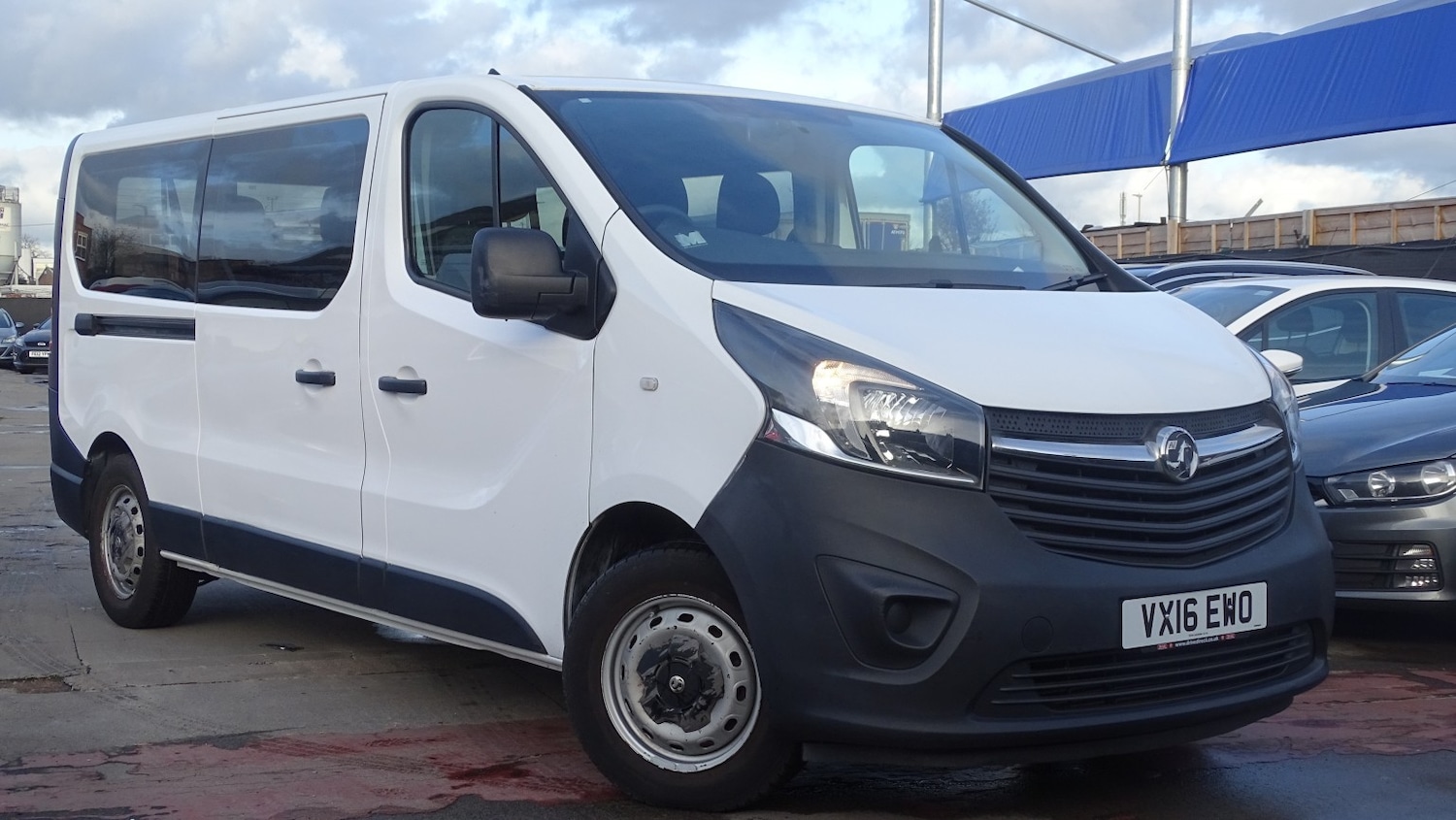 Used Vauxhall Vivaro 2016 for sale - 76571198: Photo 2