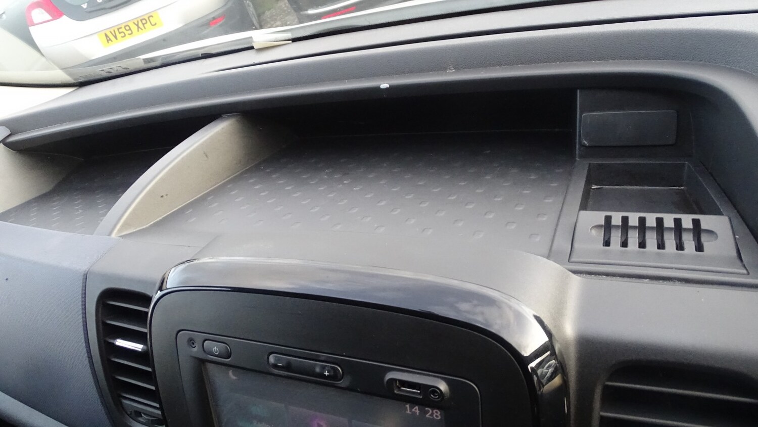 Used Vauxhall Vivaro 2016 for sale - 76571198: Photo 41