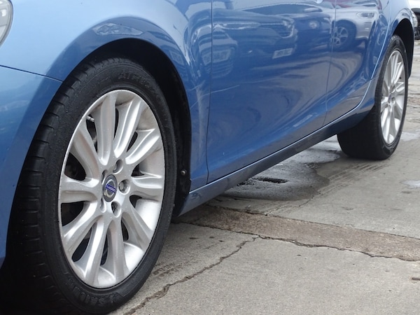 Used Volvo V40 2015 for sale - 76268534: Photo 18