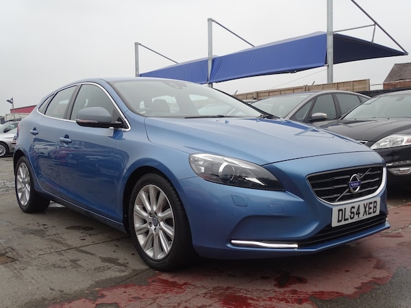 Used Volvo V40 2015 for sale - 76268534: Photo 5