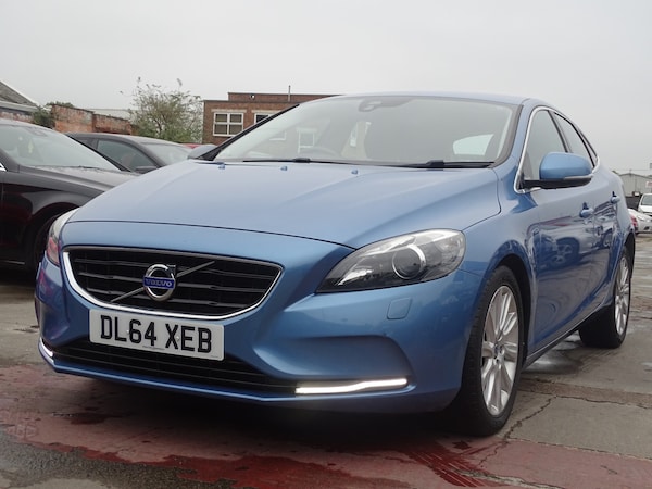 Used Volvo V40 2015 for sale - 76268534: Photo 7