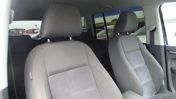 Used Volkswagen Touran 2012 for sale - 74757499: Photo 32