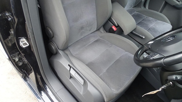 Used Volkswagen Touran 2012 for sale - 74757499: Photo 33