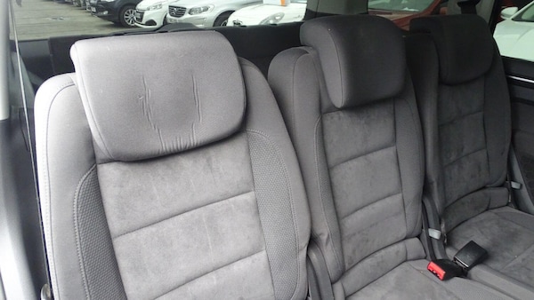 Used Volkswagen Touran 2012 for sale - 74757499: Photo 35