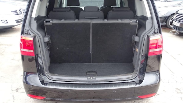 Used Volkswagen Touran 2012 for sale - 74757499: Photo 37
