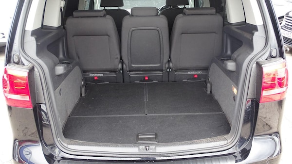 Used Volkswagen Touran 2012 for sale - 74757499: Photo 41