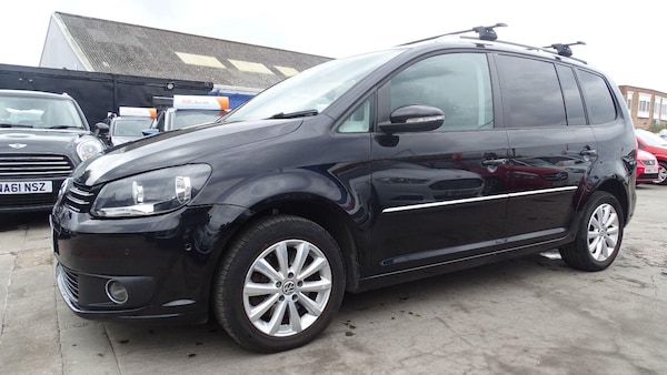 Used Volkswagen Touran 2012 for sale - 74757499: Photo 9