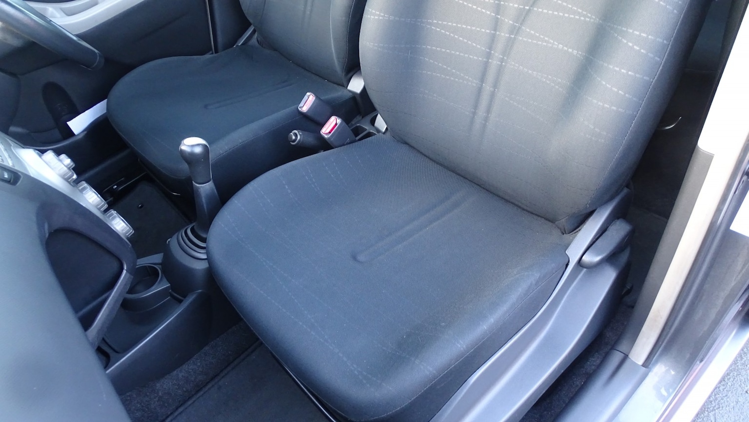 Used Toyota Yaris 2008 for sale - 77357283: Photo 28