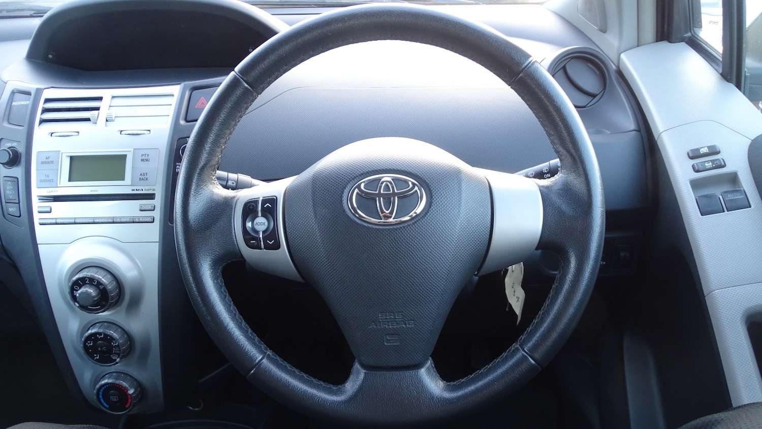 Used Toyota Yaris 2008 for sale - 77357283: Photo 30