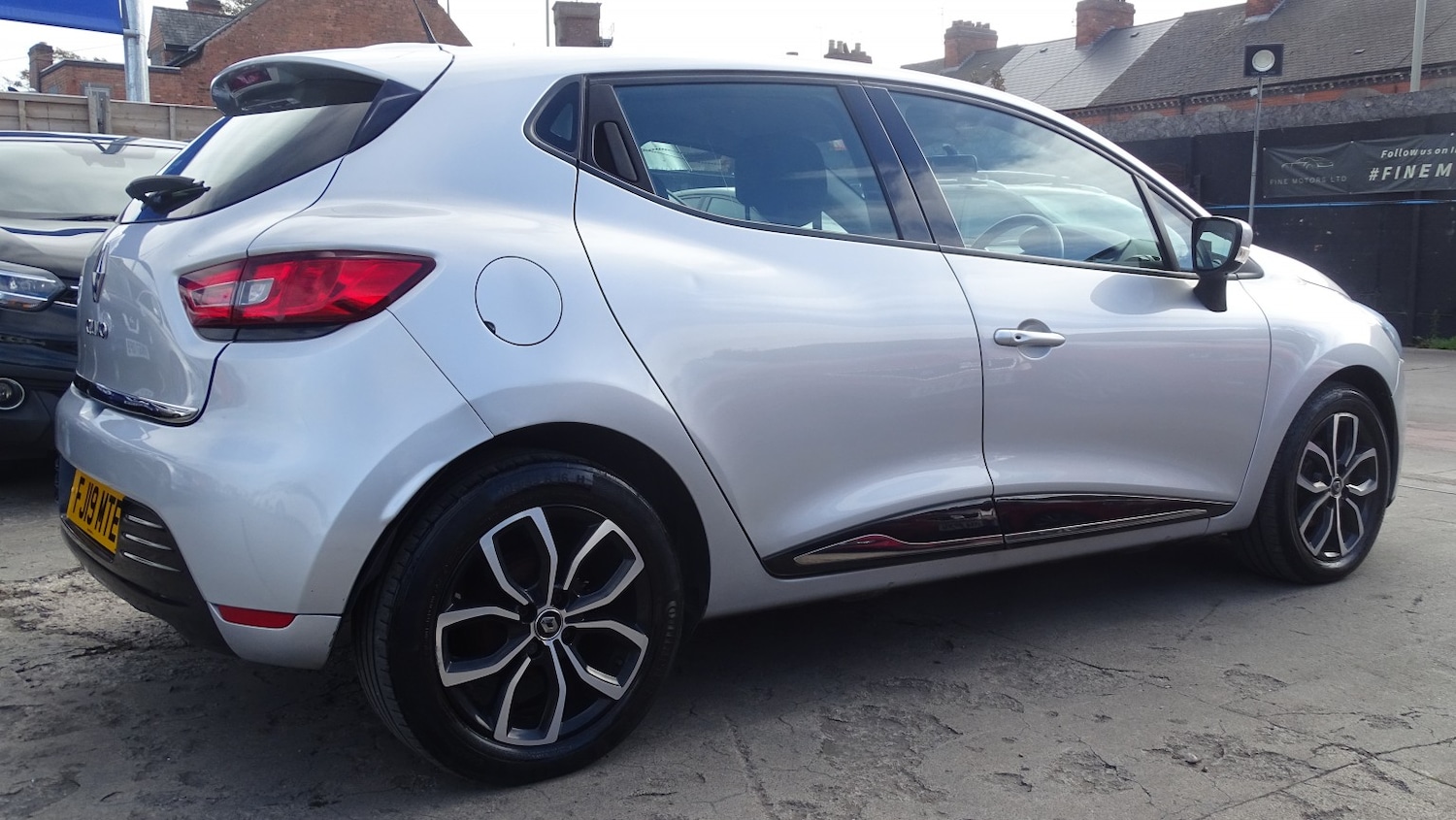Used Renault Clio 2025 for sale - 77464827: Photo 15
