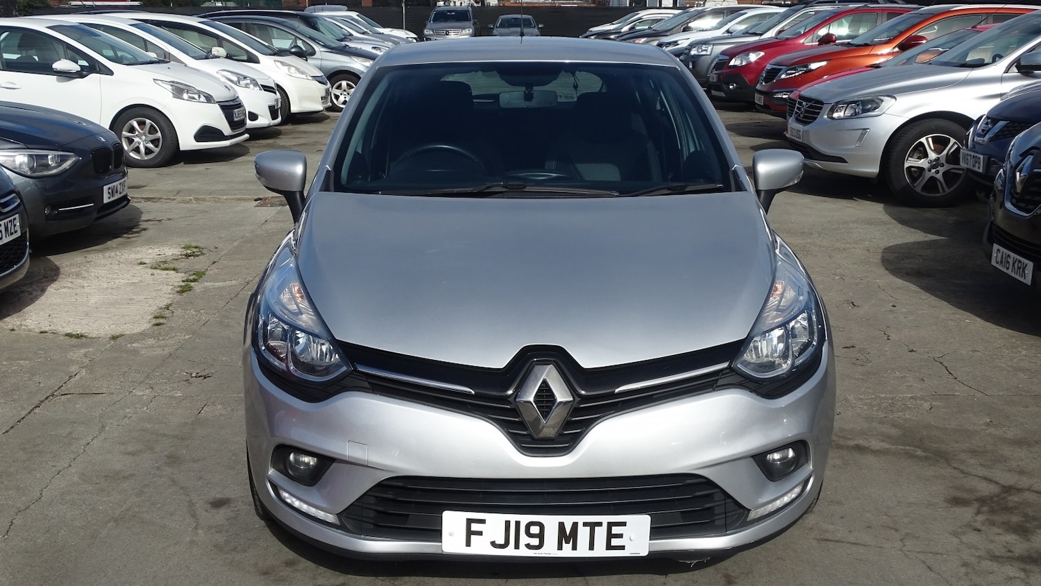 Used Renault Clio 2025 for sale - 77464827: Photo 17