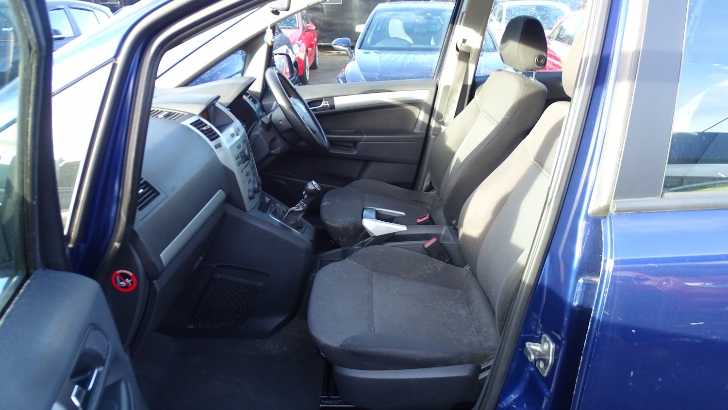 Used Vauxhall Zafira 2010 for sale - 77129572: Photo 24