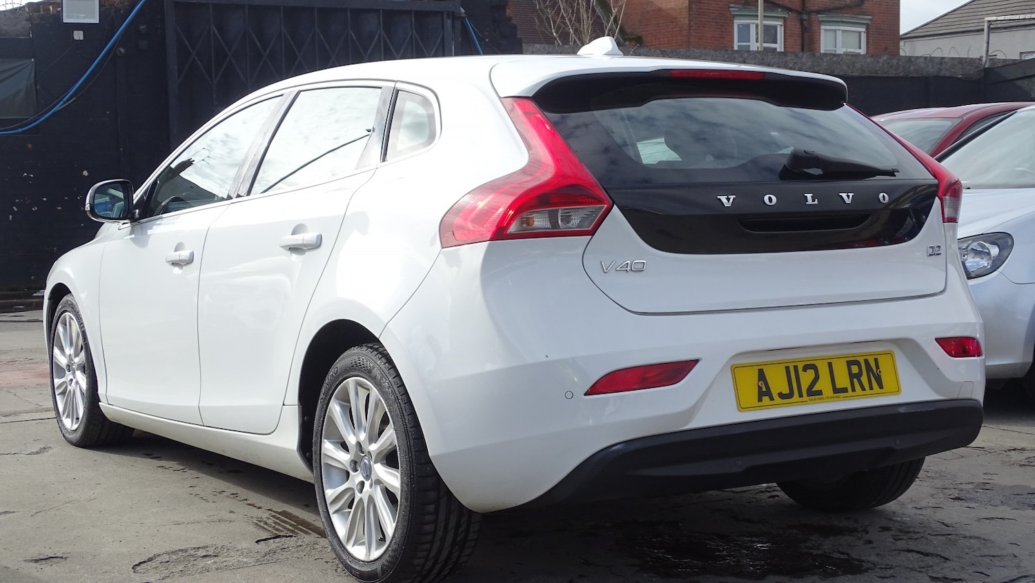 Used Volvo V40 2012 for sale - 77643747: Photo 15