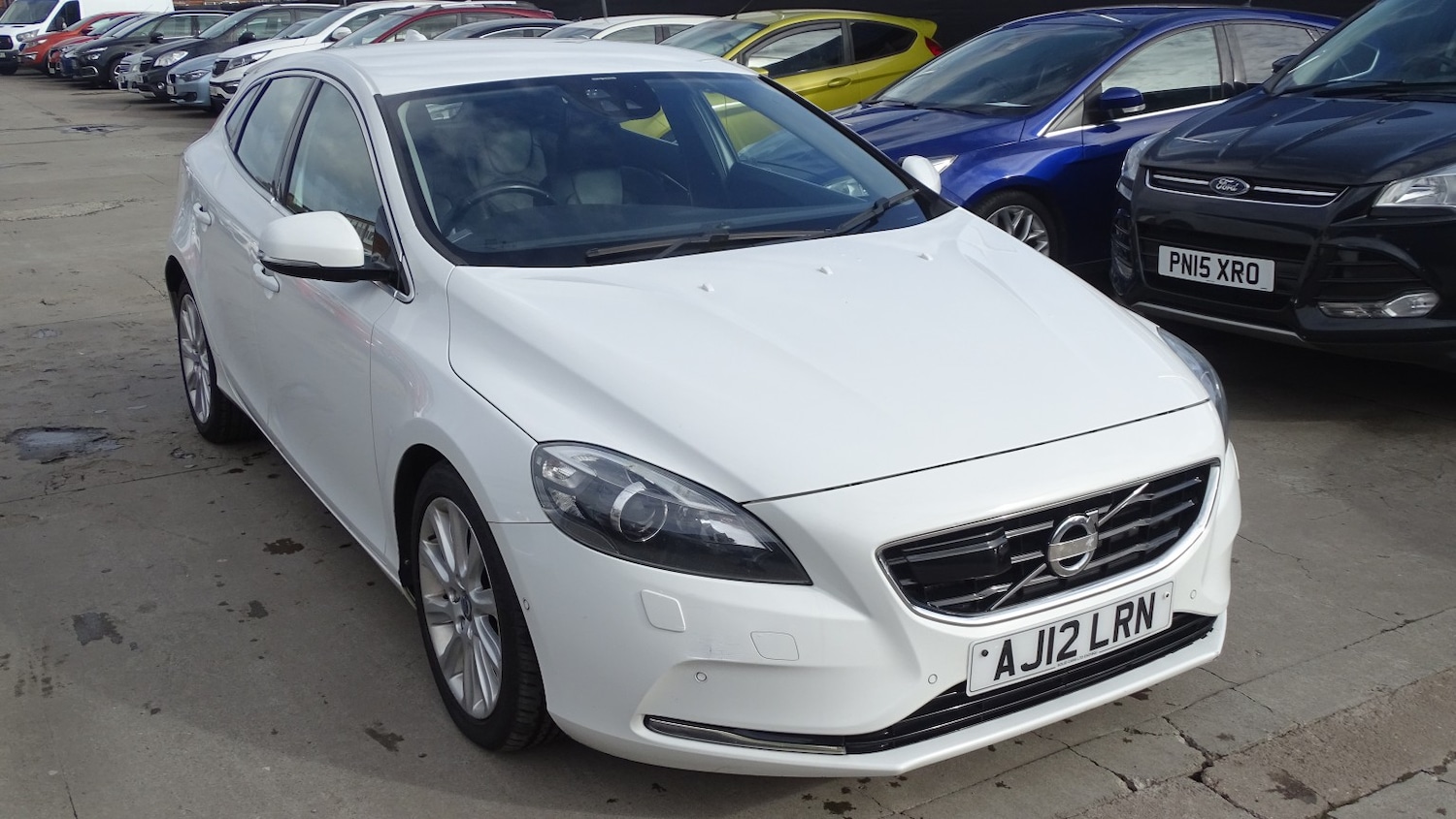 Used Volvo V40 2012 for sale - 77643747: Photo 17