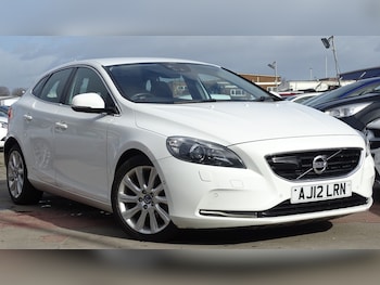Volvo V40 feature image