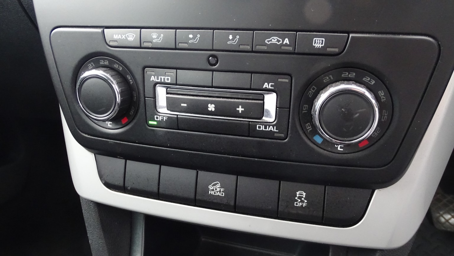 Used Skoda Yeti 2013 for sale - 78183031: Photo 39