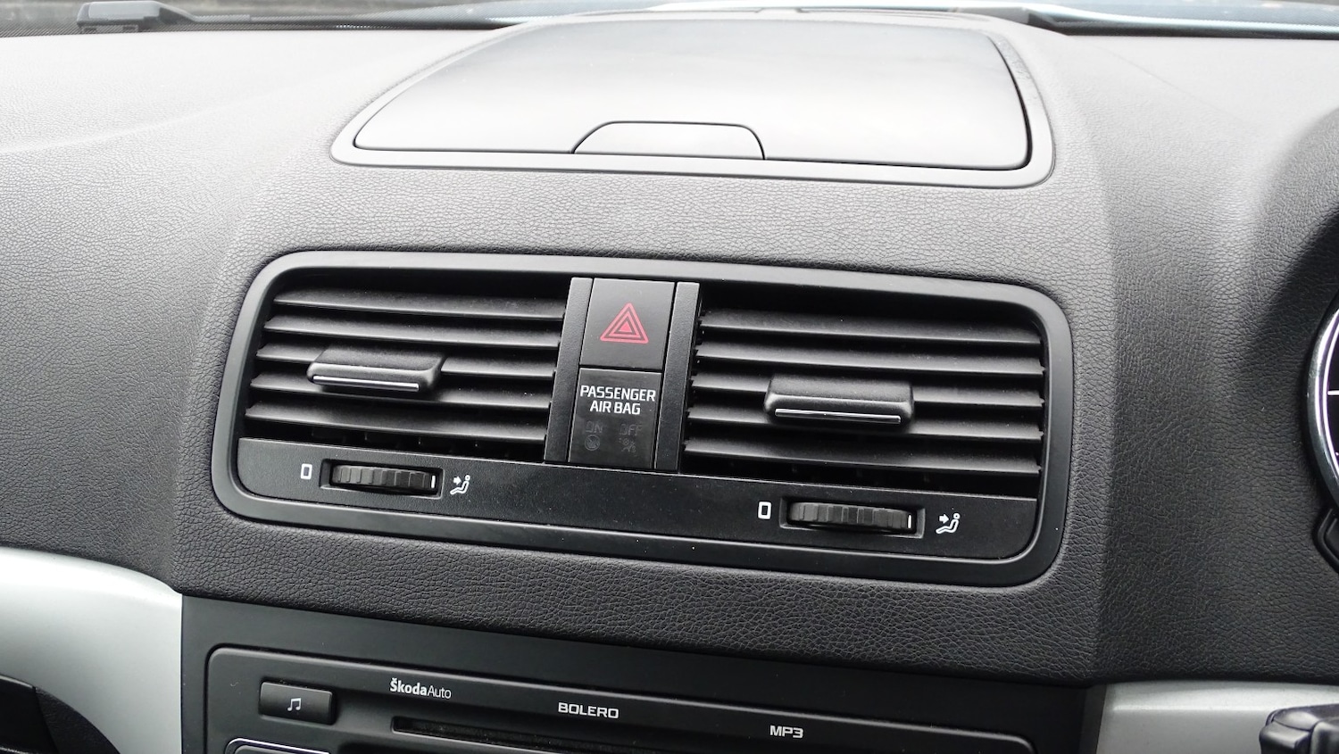 Used Skoda Yeti 2013 for sale - 78183031: Photo 41